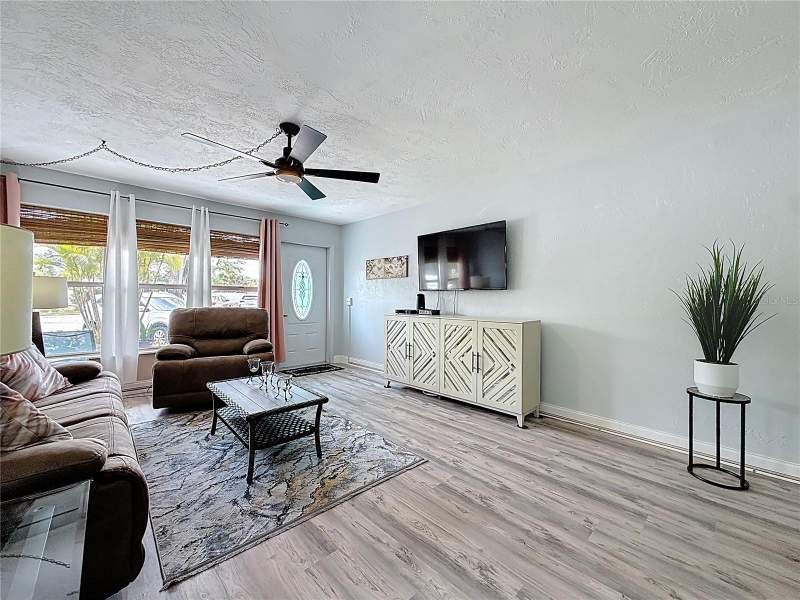 2 bedroom Condominium at 5861 42nd Terrace #1610, Clearview Oaks Paradise, Kenneth City — photo 5