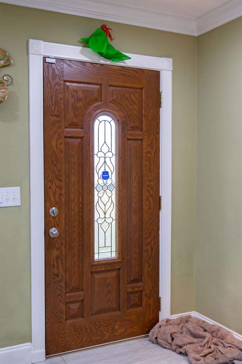 6 bedroom Single Family Residence at 11001 N Armenia Avenue, Golfland Of Tampas North Side, Tampa — photo 2