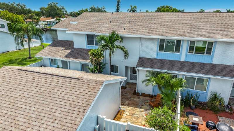 6537 CAPE HATTERAS WAY #2 home for sale in Mariners Pass