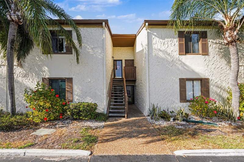 Peppertree Lake Condo