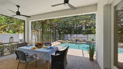 1850 Magnolia Street, Sarasota FL - photo 6 of 6