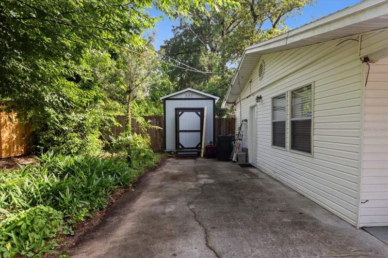 4 bedroom Single Family Residence at 1636 NW 34th Place, Pine Creek, Gainesville — photo 4
