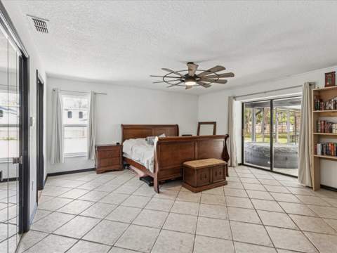 1222 Huntington Avenue, Spring Hill FL - photo 18 of 52