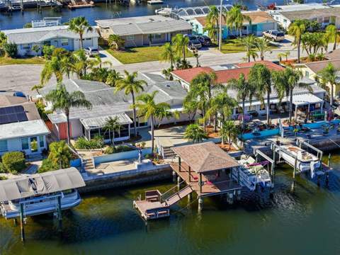 12612 4th Isle, Hudson FL - photo 6 of 35