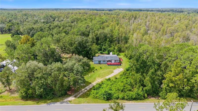 3 bedroom Manufactured Home at 7257 Berry Road, Zephyrhills, Zephyrhills — photo 2