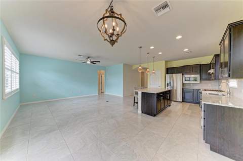 11025 Sandhill Preserve Drive, Sarasota FL - photo 17 of 76