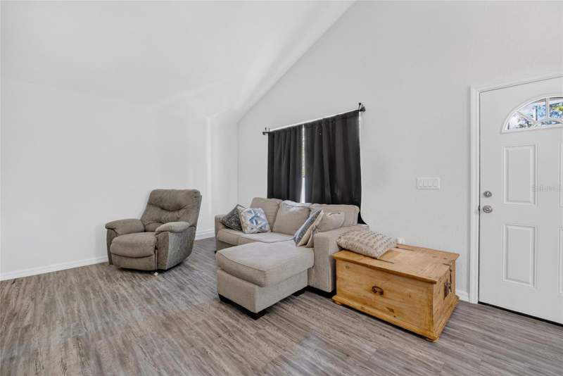 3 bedroom Single Family Residence at 15934 SW 41st Street Road, Rainbow Park Un #3, Ocala — photo 5