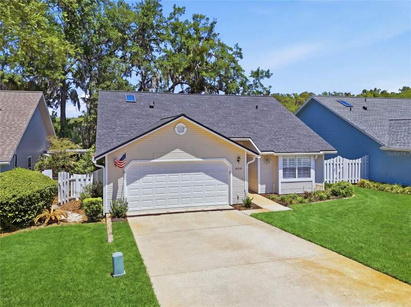 3 bedroom Single Family Residence at 10530 NW 36th Lane, Meadowbrook, Gainesville — photo 4