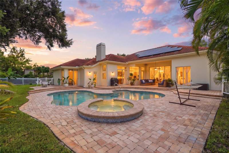5 bedroom Single Family Residence at 3459 Woodridge Parkway, Pinnacle At Cobbs Landing, Palm Harbor — photo 2