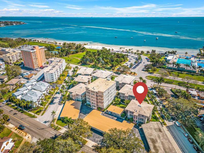 1 bedroom Condominium at 615 10th Avenue #1, Whispering Waters Condo, St Petersburg — photo 2