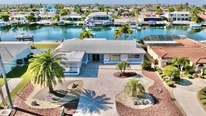 5339 BOWLINE BEND home for sale in Flor A Mar