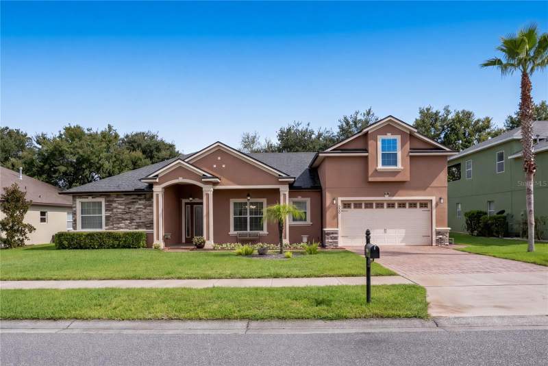 Groveland Cherry Lake OaksHomes for Sale in Groveland, FL