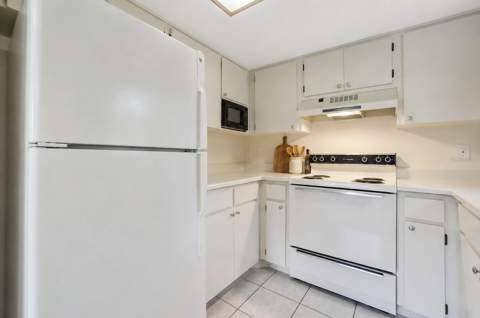 2690 Coral Landings Boulevard #438, Palm Harbor FL - photo 9 of 28