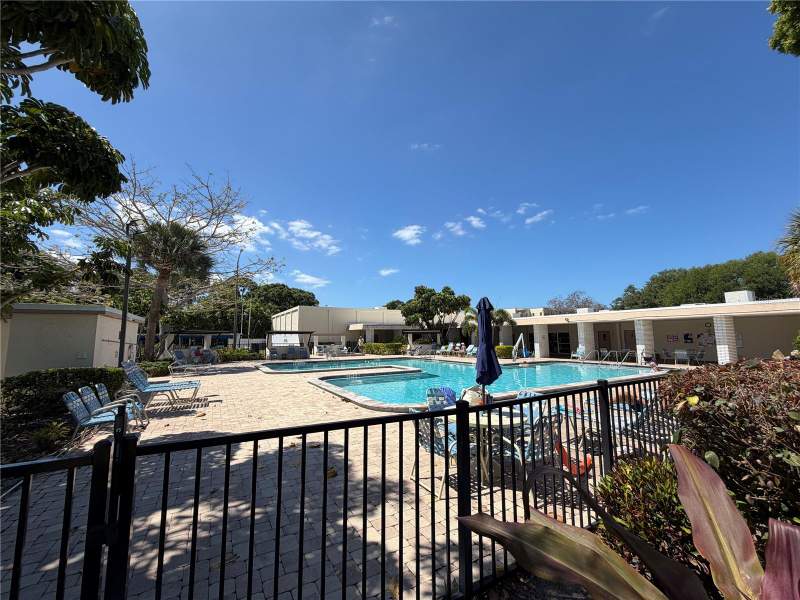 2 bedroom Condominium at 5967 Terrace Park Drive #104, Terrace Park Of Five Towns, St Petersburg — photo 5