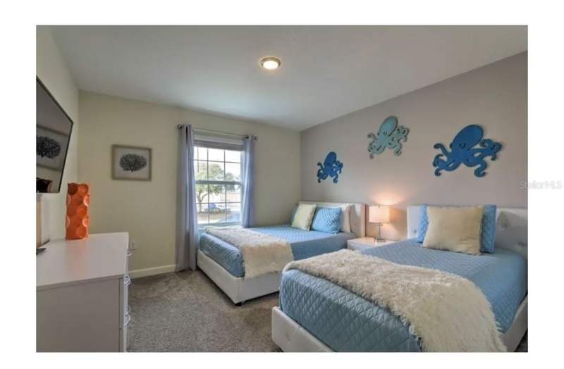 4 bedroom Townhouse at 5017 Windermere Avenue, Storey Lake Ph 3, Kissimmee — photo 5