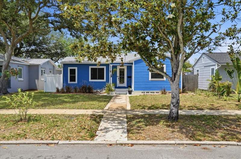 3 bedroom Single Family Residence at 3145 8TH AVENUE, KENWOOD SUB ADD, ST PETERSBURG — photo 4