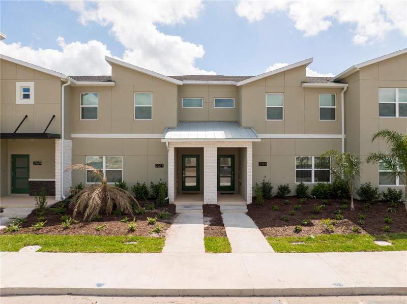 4 bedroom Townhouse at 2967 PENELOPE LOOP, COVE AT STOREY LAKE 4, KISSIMMEE — photo 1