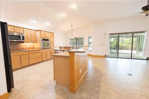6014 W SR 44, Lake Panasoffkee FL - photo 12 of 53