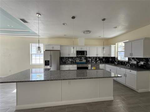 5710 42nd Street, St Petersburg FL - photo 6 of 6