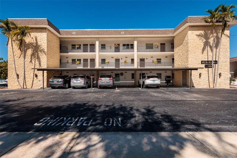 2 bedroom Condominium at 3789 46th Avenue #101, Vista Del Mar Condo, St Petersburg — photo 2