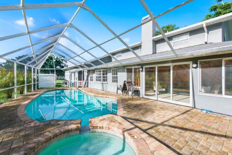 5 bedroom Single Family Residence at 6451 76th Terrace, Pinellas Crest, Pinellas Park — photo 3