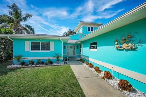 1626 Sea Breeze Drive, Tarpon Springs FL - photo 17 of 99
