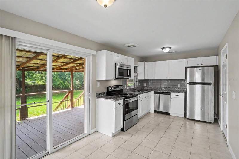 4 bedroom Single Family Residence at 4406 Urban Court, Eden Park Estates, Orlando — photo 2