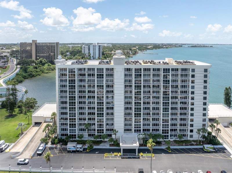 100 PIERCE STREET #305 home for sale in Pierce 100 Condo