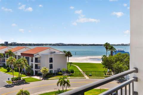 855 Bayway Boulevard #503, Clearwater Beach FL - photo 16 of 35