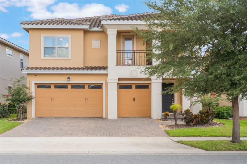 5 bedroom Single Family Residence at 13109 Stanthorne Avenue, Eagle Crk, Orlando — photo 3