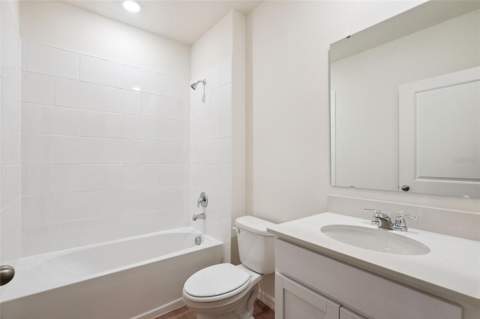 1340 Fountain View Street, Ormond Beach FL - photo 11 of 46