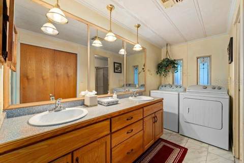 9001 Sheldon West Drive, Tampa FL - photo 15 of 28