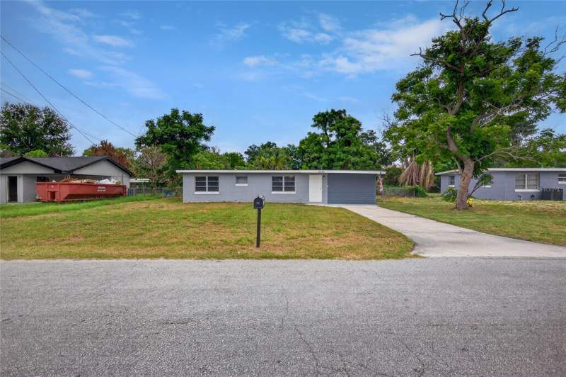4 bedroom Single Family Residence at 2390 29th Street, Biltmore Shores, Winter Haven — photo 2