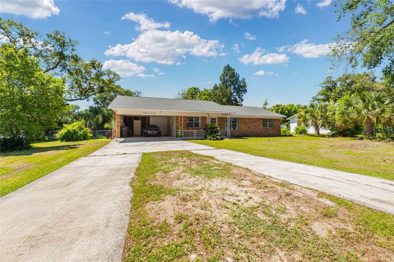 3 bedroom Single Family Residence at 3200 NE 10th Street, Country Estate, Ocala — photo 2