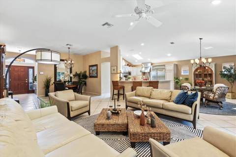 1302 La Estrellita Way, The Villages FL - photo 13 of 45