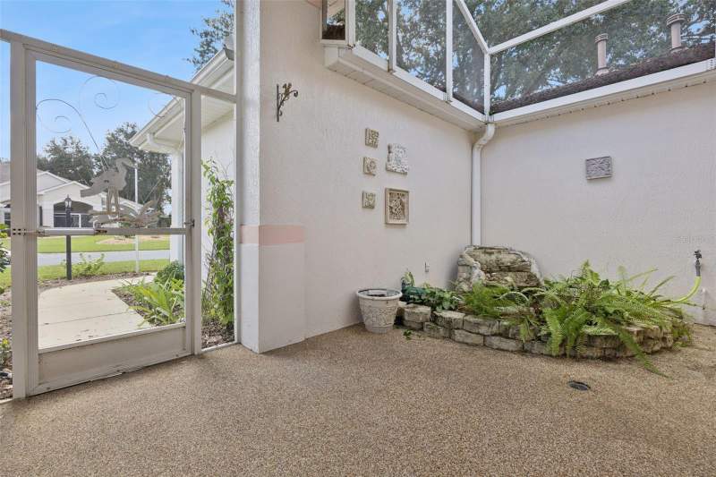 3 bedroom Single Family Residence at 4636 Glen Coe Street, Royal Highlands Ph 02-A Lt 1173 Orb 2040, Leesburg — photo 4