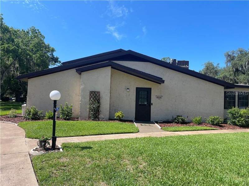 2 bedroom Condominium at 695 Midway Drive #A, Ocala, Ocala — photo 2