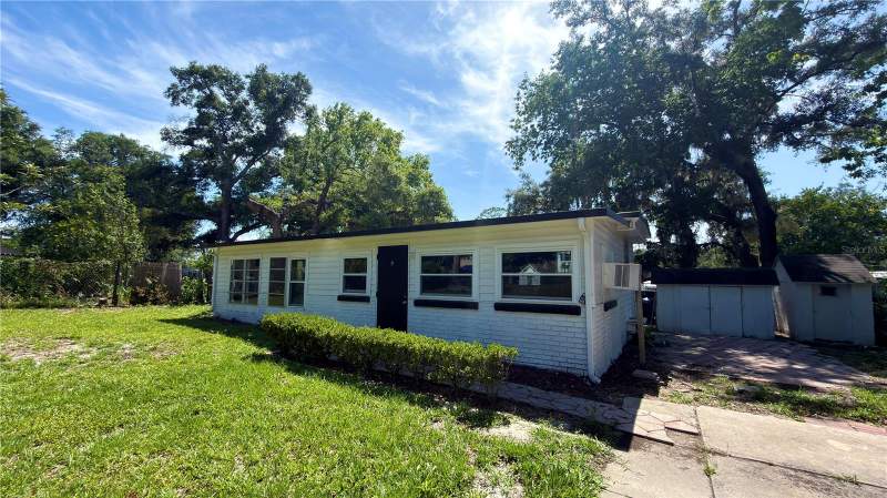 2 bedroom Mobile Home at 11772 SE 99th Terrace, Smith Lake Village, Belleview — photo 2
