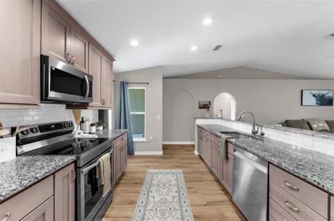123 Mercer Street, Port Charlotte FL - photo 9 of 53