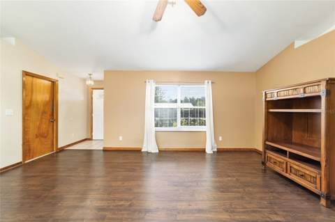 11570 SE 84th Avenue, Belleview FL - photo 13 of 44