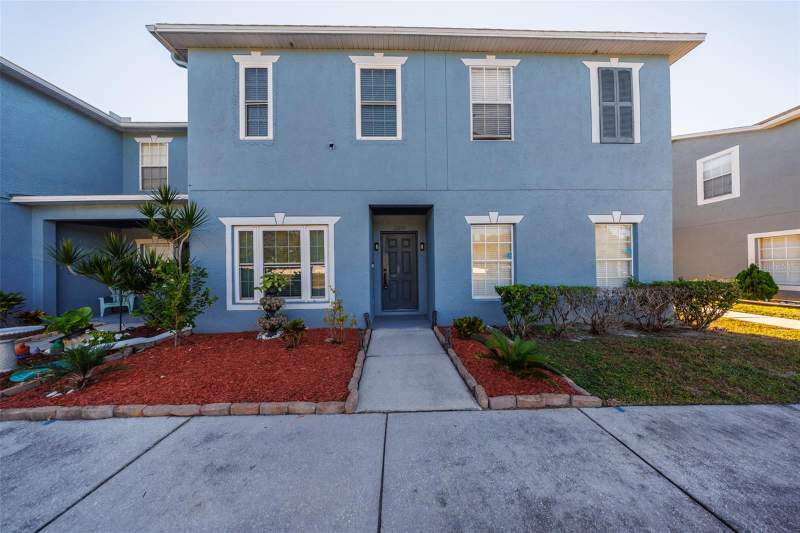 Kings Lake Townhomes