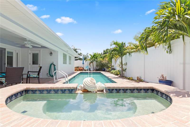 3 bedroom Single Family Residence at 12352 83rd Avenue, Boca Ciega Ridge 4th Add, Seminole — photo 2