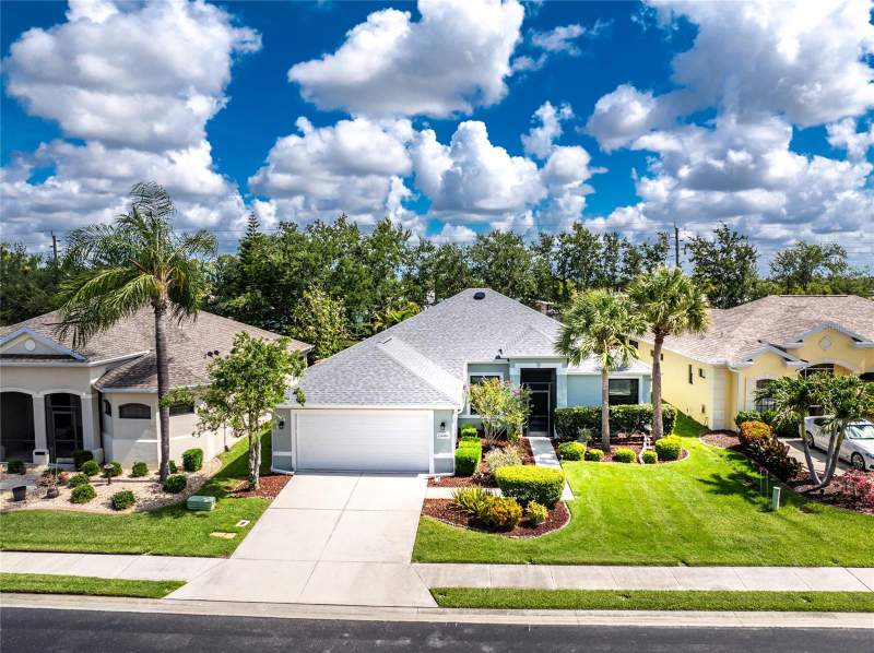 Suncoast Lakes