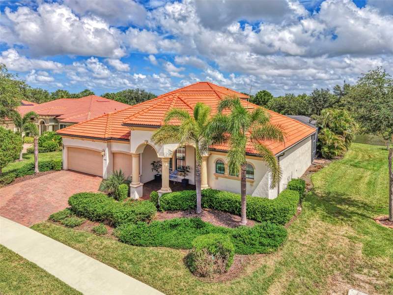 4 bedroom Single Family Residence at 10908 Bullrush Drive, Sarasota National Ph 2A, Venice — photo 2