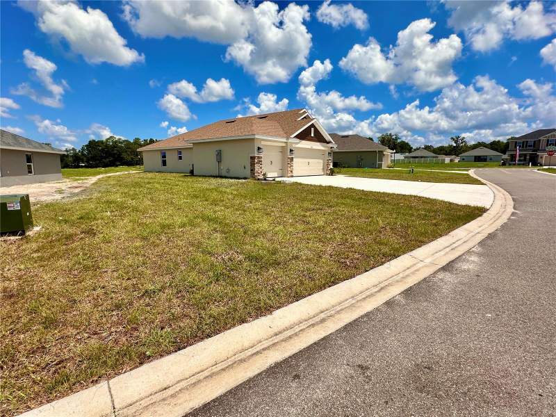 4 bedroom Single Family Residence at 4493 NE 31st Place, Oak Hill Plantation Ph 2B Re-P, Ocala — photo 2