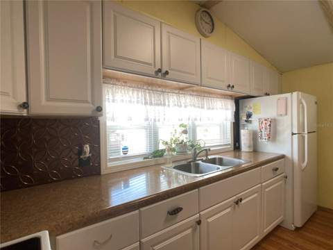 1710 7th Street #24, Ruskin FL - photo 9 of 44
