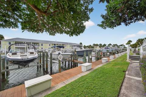 4924 Beach Drive #F, St Petersburg FL - photo 24 of 45