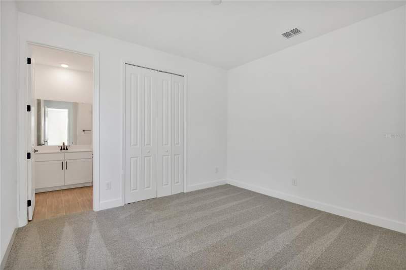 5 bedroom Single Family Residence at 141 Waterstone Loop, Seasons At Waterstone, Tavares — photo 4