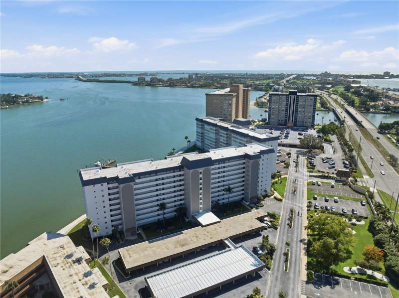 2 bedroom Condominium at 5108 Brittany Drive #506, Bayway Isles Point Brittany Two, St Petersburg — photo 4