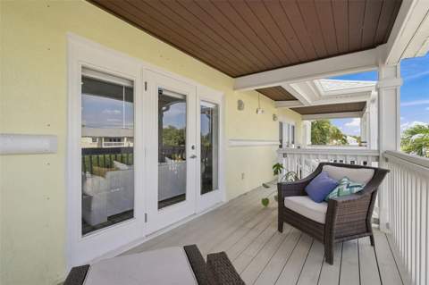 4725 Coquina Key Drive #D, St Petersburg FL - photo 24 of 49